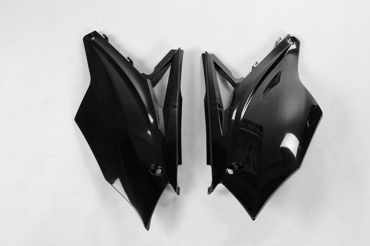 Side panels - black - Kawasaki - REPLICA PLASTICS - KA04737-001 - UFO Plast