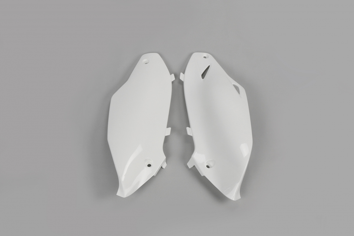 Side panels - white 047 - Kawasaki - REPLICA PLASTICS - KA04720-047 - UFO Plast