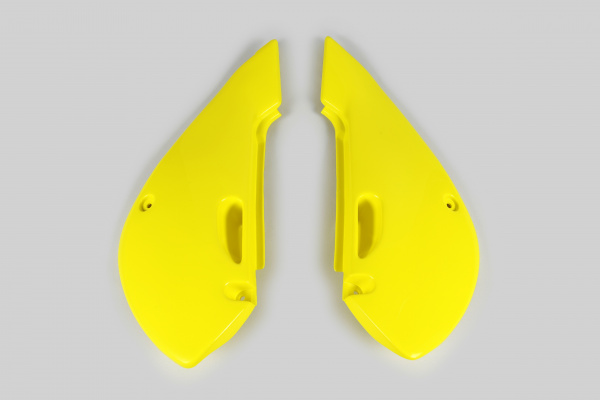 Side panels - yellow 102 - Suzuki - REPLICA PLASTICS - SU03928-102 - UFO Plast